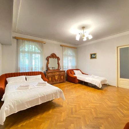 Davit'S Apartment 21 第比利斯 外观 照片