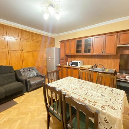 Davit'S Apartment 21 第比利斯 外观 照片