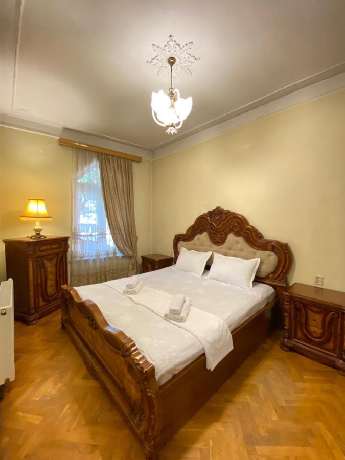 Davit'S Apartment 21 第比利斯 外观 照片