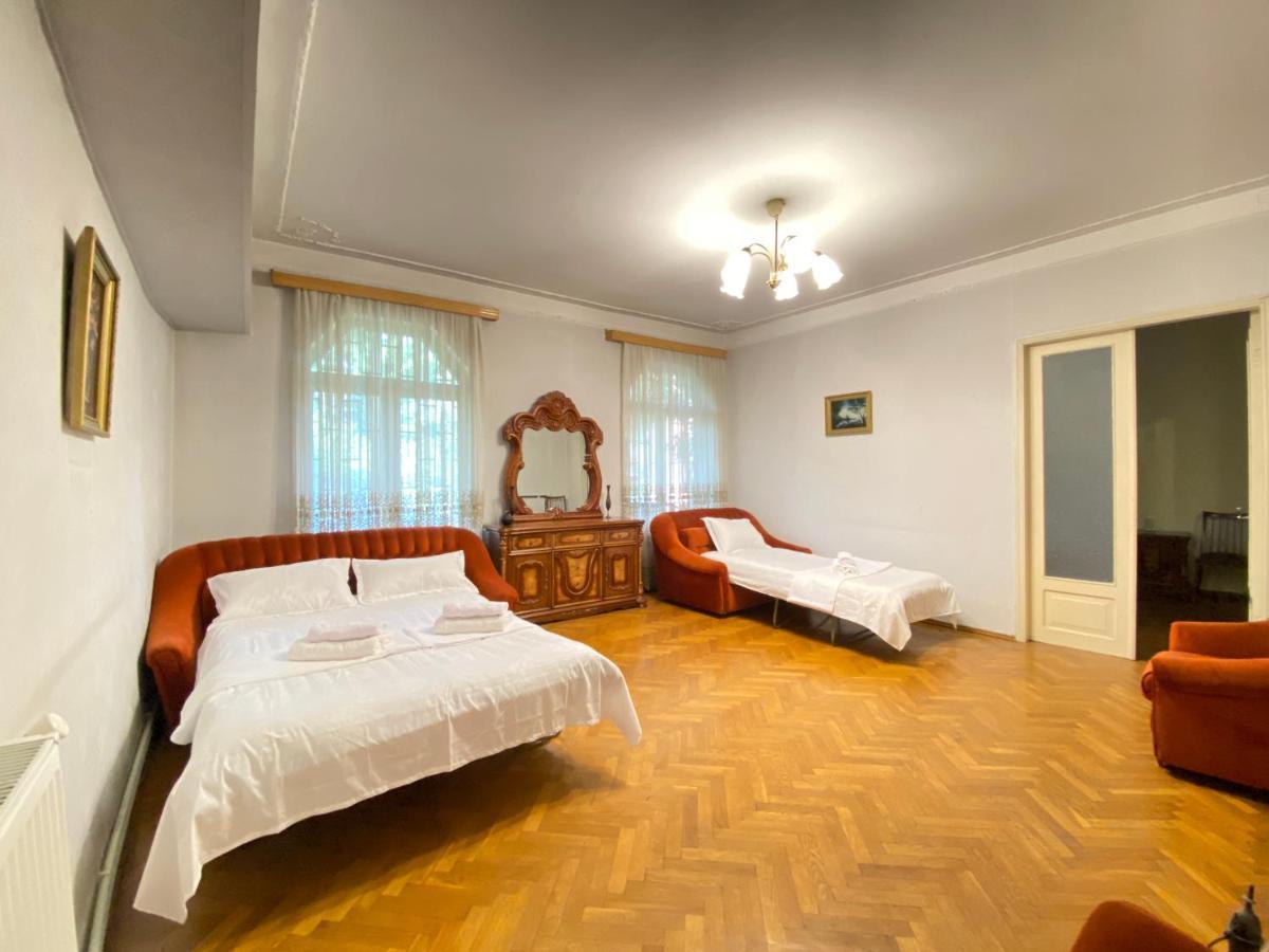 Davit'S Apartment 21 第比利斯 外观 照片