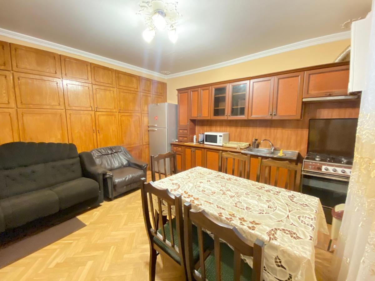 Davit'S Apartment 21 第比利斯 外观 照片